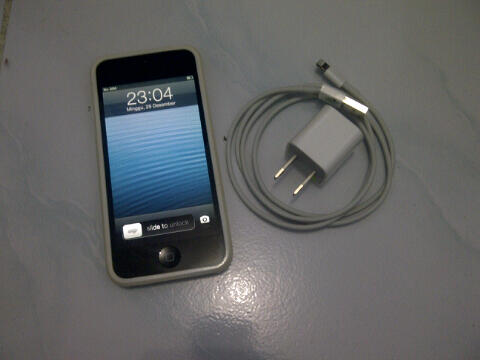 Apple iPhone 5 Black 64GB non Box