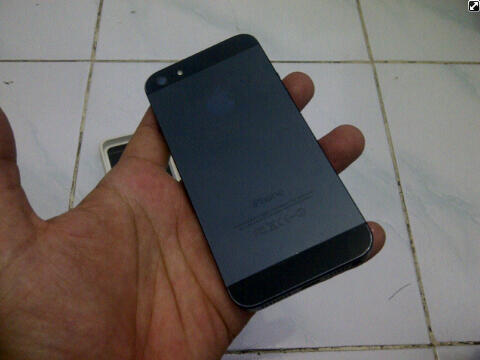 Apple iPhone 5 Black 64GB non Box