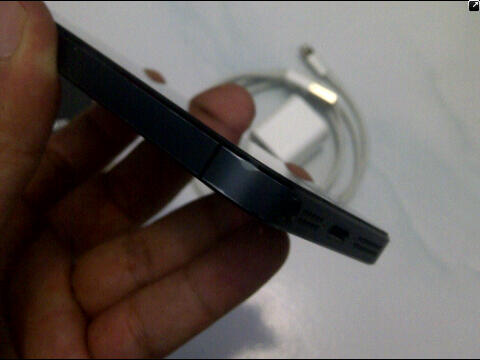 Apple iPhone 5 Black 64GB non Box