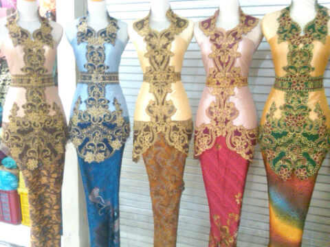 JUAL KEBAYA BAHAN POLA DARI GLITTER