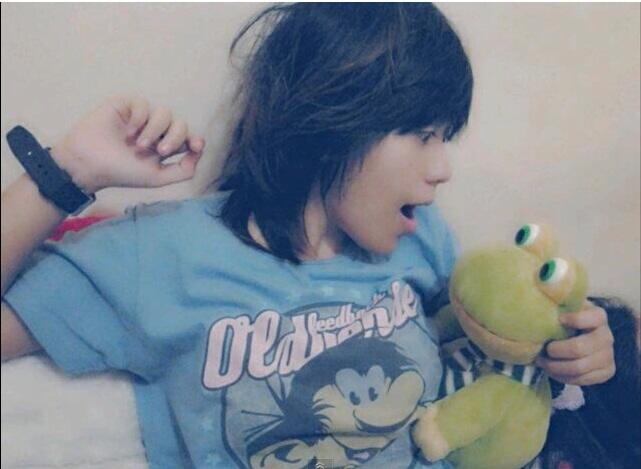 RISKA AFRILIA Idola baru with pic