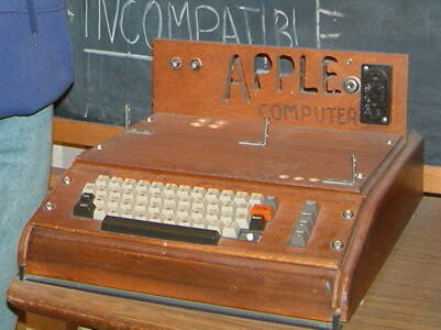 100 hal yang tidak Anda ketahui tentang Apple dan Steve Jobs