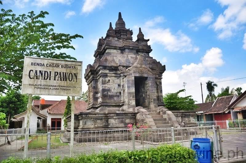 7 Candi Bersejarah di Magelang