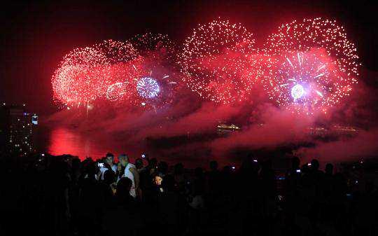 Foto Foto Perayaan Malam Tahun Baru 2014 di Berbagai Negara
