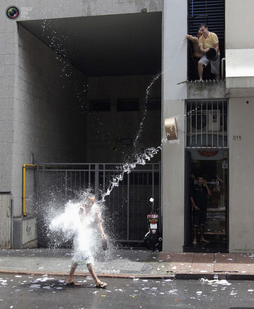 " Minggu terakhir 2013 ",Masih meninggalan catatan kelam ! Kita masih Beruntung !