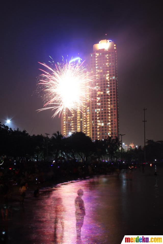 &#91;PIC&#93;Melihat Perayaan Malam Tahun Baru 2014 di Berbagai Negara