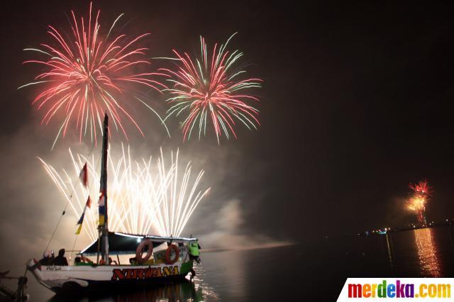 &#91;PIC&#93;Melihat Perayaan Malam Tahun Baru 2014 di Berbagai Negara