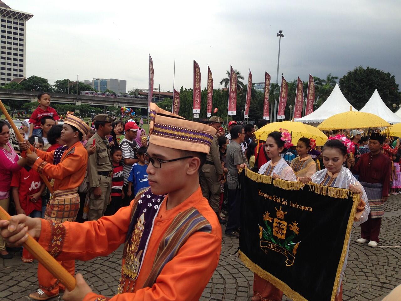 World Royal Heritage - Kirab Budaya Pagelaran Agung Keraton Sedunia 2013