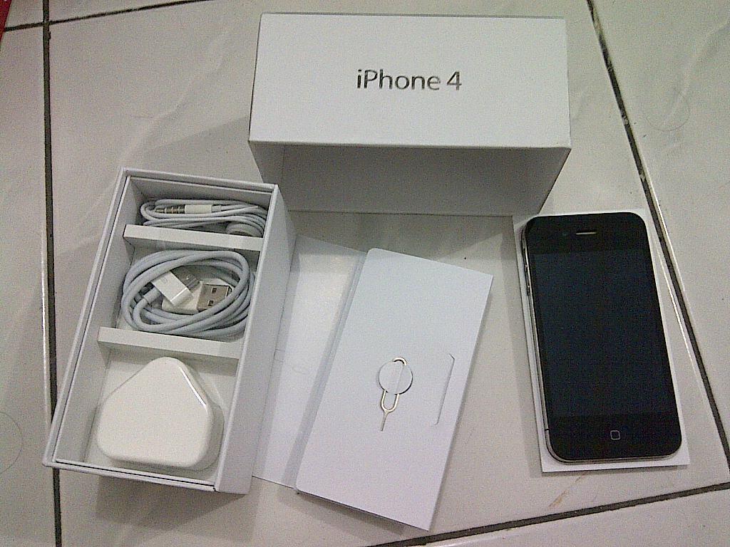 JUAL BU iphone 4G 16GB SEMARANG smg