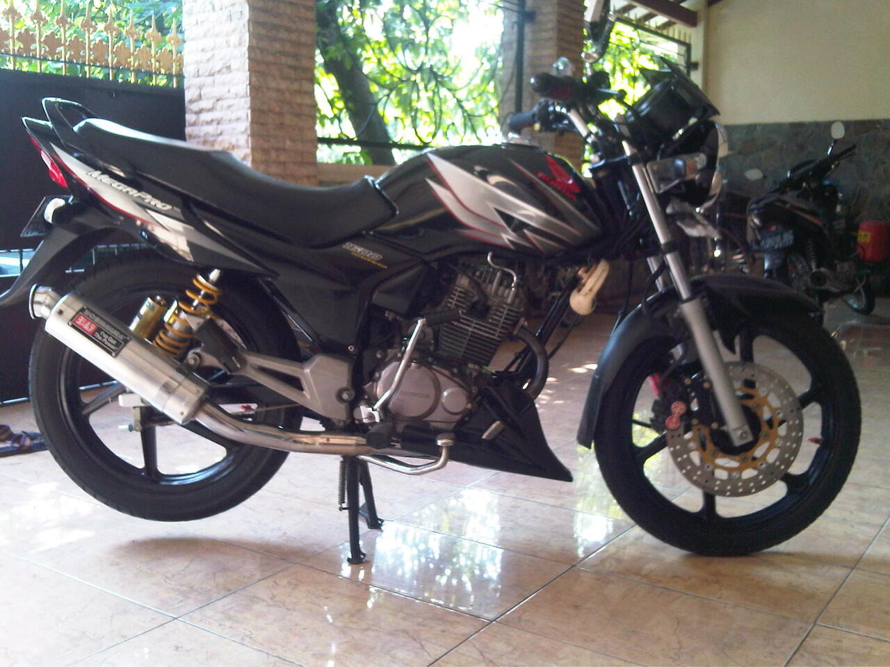 WTB Velg tapak lebar+ BAN MEgapro 2009(primus)