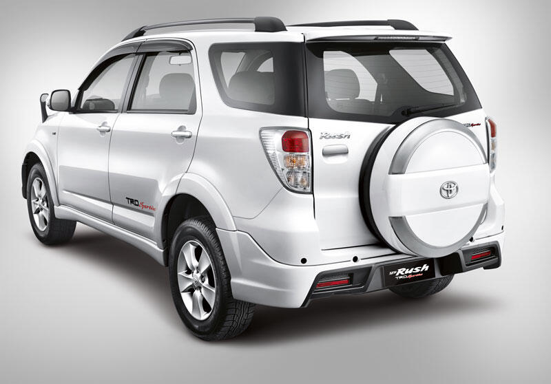 Terjual Toyota Rush 2014 - Bonus Melimpah, Fasilitas Paling Komplit
