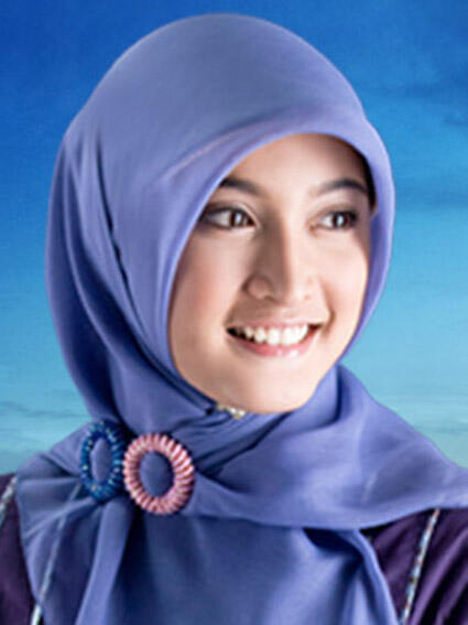 nggak cuma omong doank ... IGO cantik ini membantu SURIAH dengan TINDAKAN NYATA