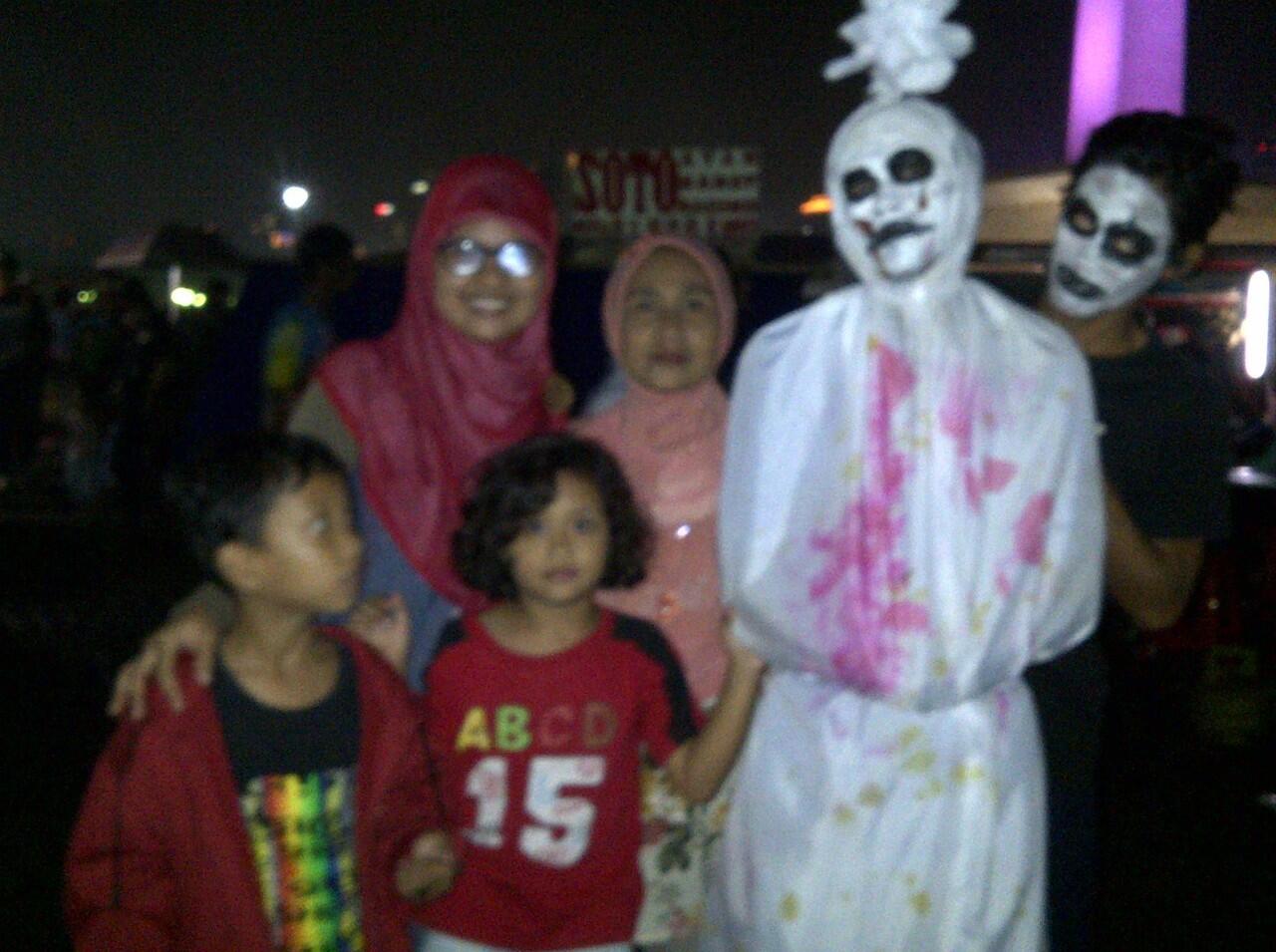 Ada pocong gan di monas pas malam tahun baru