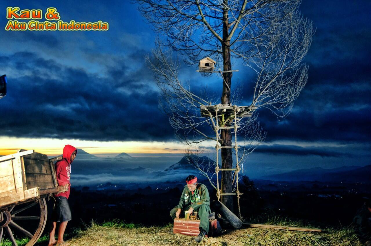 Kau dan Aku Cinta Indonesia <diangkat dari serial jadul ACI (Aku Cinta Indonesia)>