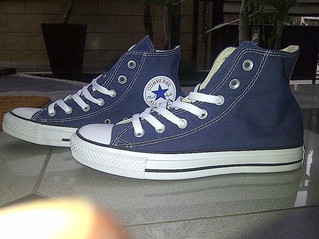 sepatu converse nike