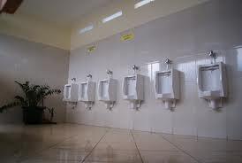 Alasan Agan Menahan Kencing