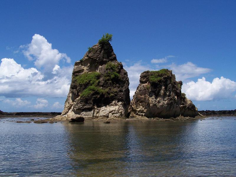 open trip sawarna 8travel