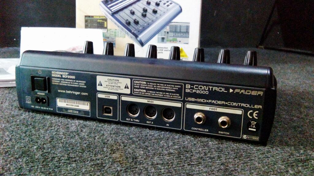 JUAL Mixer BEHRINGER BCF2000 (Cirebon)