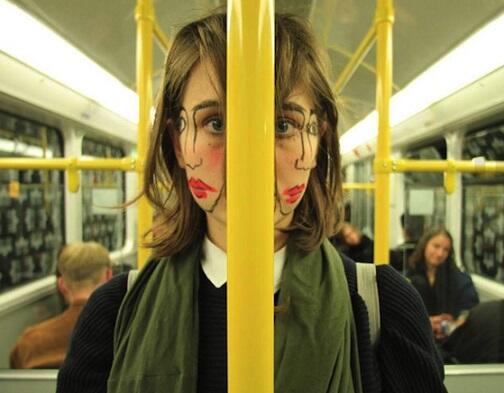 Menduakan Wajah Dengan Goresan Kasar Efeknya Luarbiasa Terhadap Persepsi Kita