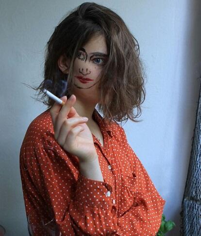 Menduakan Wajah Dengan Goresan Kasar Efeknya Luarbiasa Terhadap Persepsi Kita