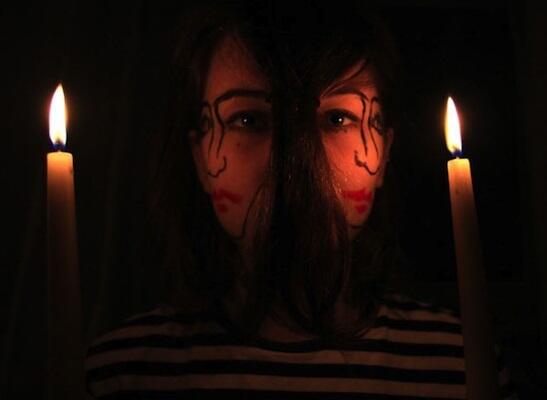 Menduakan Wajah Dengan Goresan Kasar Efeknya Luarbiasa Terhadap Persepsi Kita