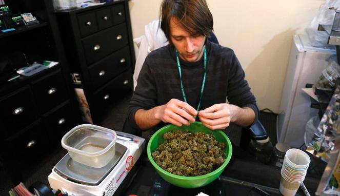 BotanaCare, Toko Ganja Resmi di Colorado