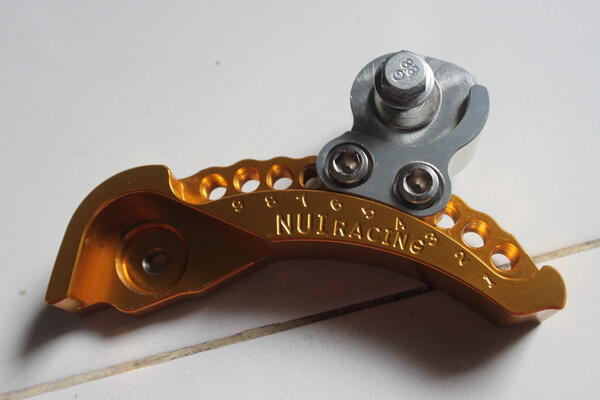 peninggi dan pengundur shock mio NUI RACING gold