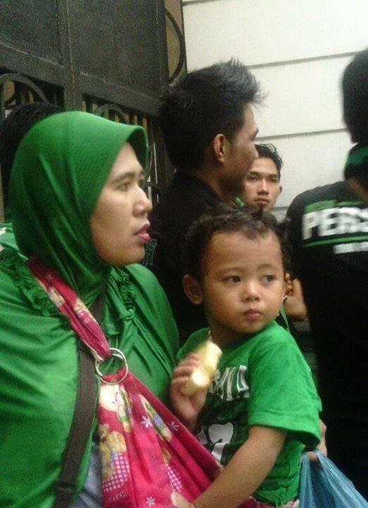 Aksi Bonek 3 Januari 2014 #savePersebaya1927 #soerabayamelawan ( PIC )