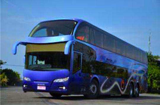 Bus Mewah Bertingkat Buatan Pengusaha asal Kudus dipamerkan di Jakarta + PICT