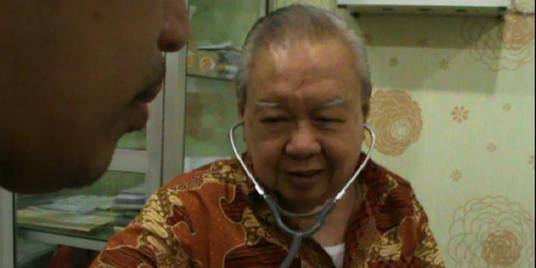 Dr Lo: Kalau Mau Kaya Ya Jangan Jadi Dokter, tapi Pedagang