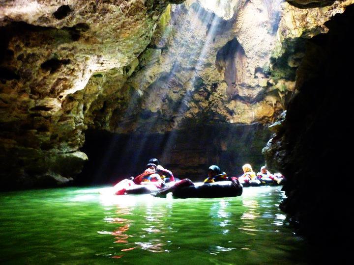 Opentrip : Jadwal Lengkap Open Trip Warna Warni Wisata