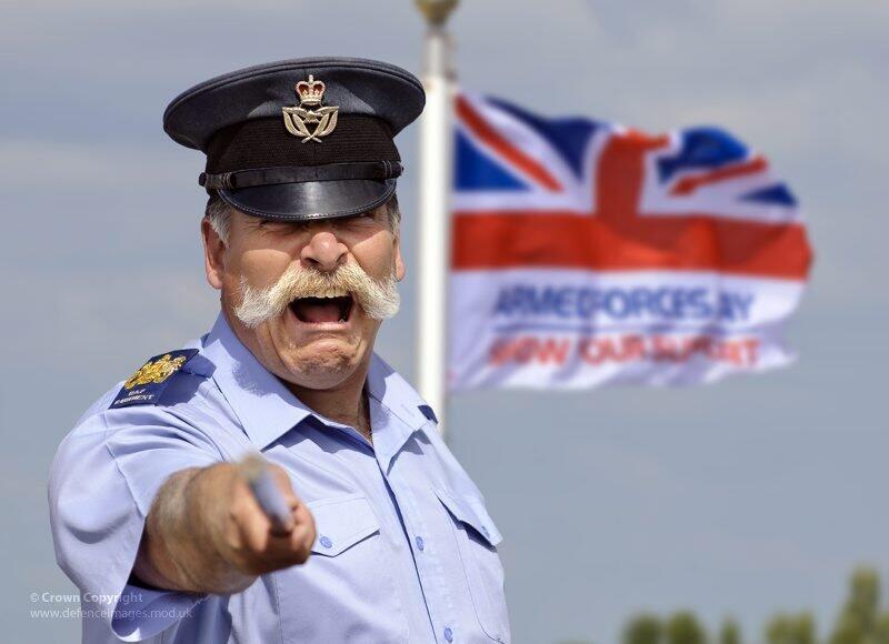 &#91;British Professor&#93; Alasan Mengapa British Military Bisa Mengalahkan China Military !