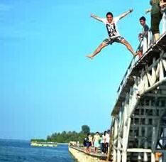 trip liburan murah