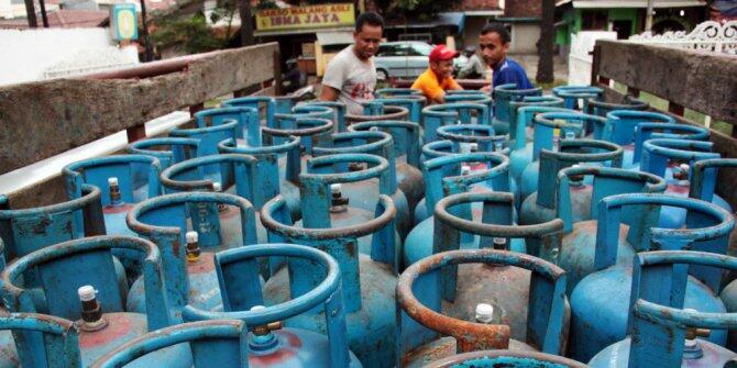 KENAIKAN TABUNG GAS ELPIJI 12KG