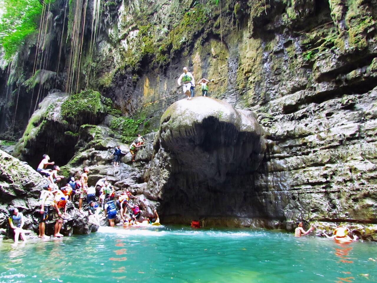 BODY RAFTING GREEN CANYON-BATU KARAS-BATU HIU-PANGANDARAN Start Jakarta