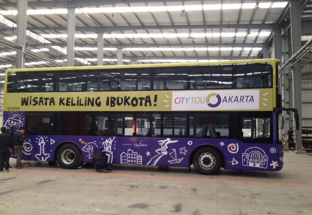 &#91;Pict&#93; Ini bus tingkat dari China yang siap layani wisatawan Ibu Kota