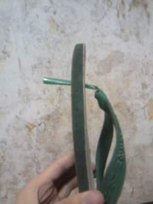 Pertolongan Pertama Pada Sandal Jepit