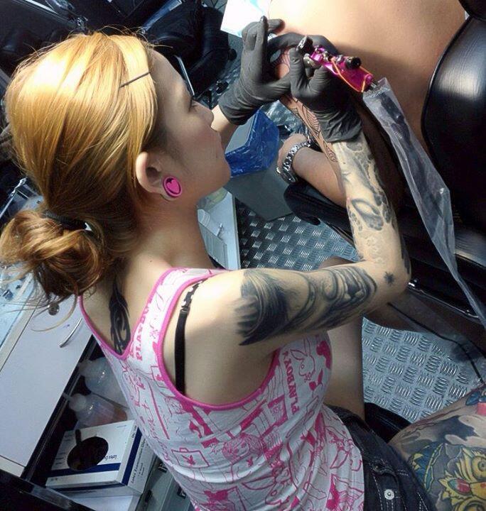 Gadis yg Mungkin Tidak Agan Suka (Masih Pengen Punya Iman, Jangan Masuk) (BB 21++)