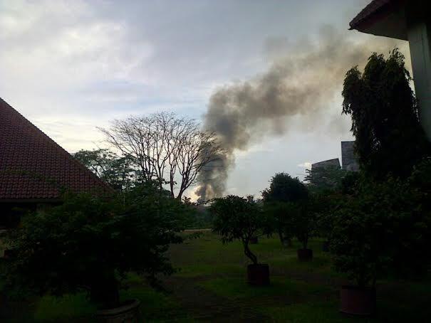 Gedung FISIP UI KEBAKARAN