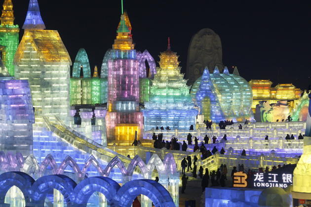 KEREN !!!!! Festival ES di China Gan