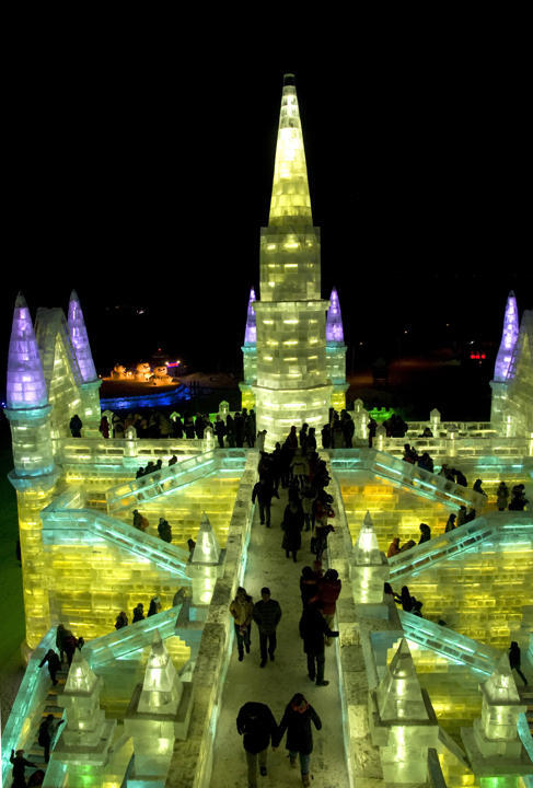 KEREN !!!!! Festival ES di China Gan