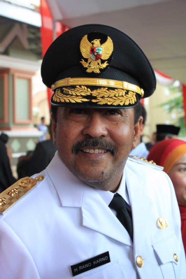 Si Doel Anak Sekolahan Udah Sukses sekarang gan