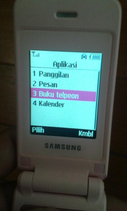 kesalahan ketik pada s*msung bronx
