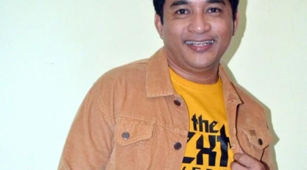 Para pemain film COMIC8