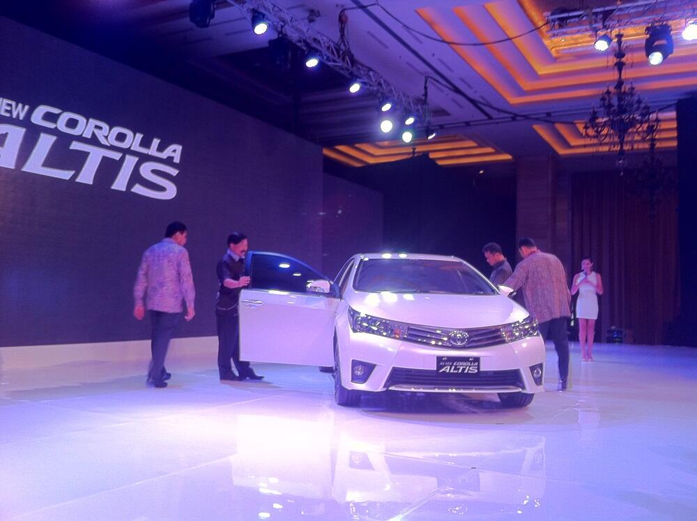 All New Corolla Altis 2014 udah launching 8 Januari 2014