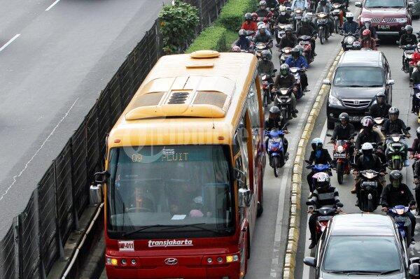 Mau lihat kebodohan rakyat Indonesia? Sangat NYATA!!!