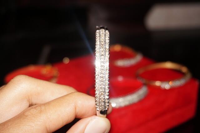 Gelang Kalung dan Cincin Berlian Ekslusif Harga Mantaffff.. Cek aj Gan..