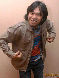 komeng vs temen ane gan ?????