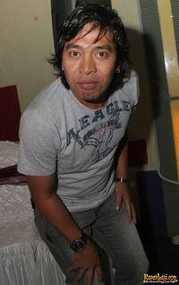 komeng vs temen ane gan ?????