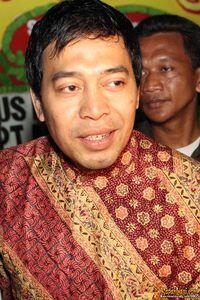 komeng vs temen ane gan ?????